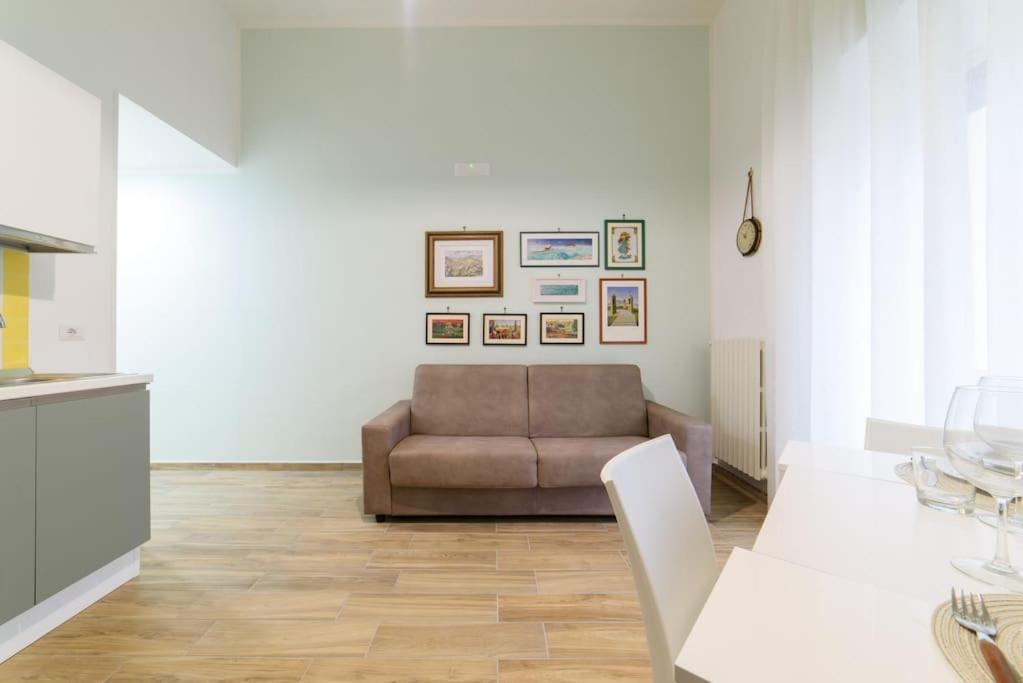 Appartement Stazione Treni - Wi-Fi & Netflix Cozy Space à Salernes Extérieur photo