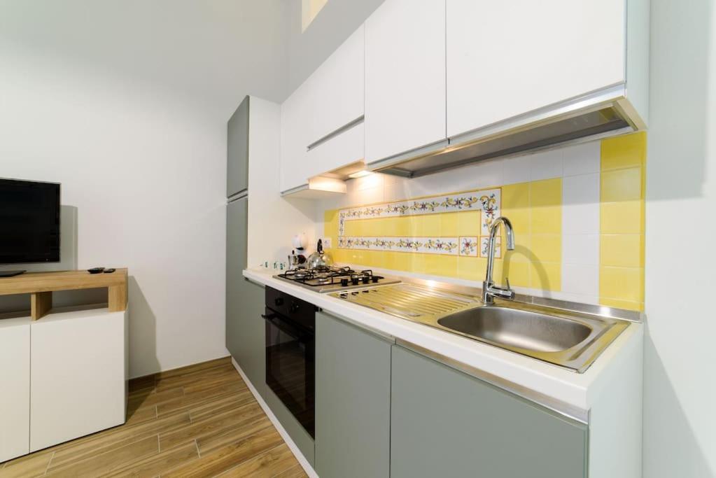 Appartement Stazione Treni - Wi-Fi & Netflix Cozy Space à Salernes Extérieur photo